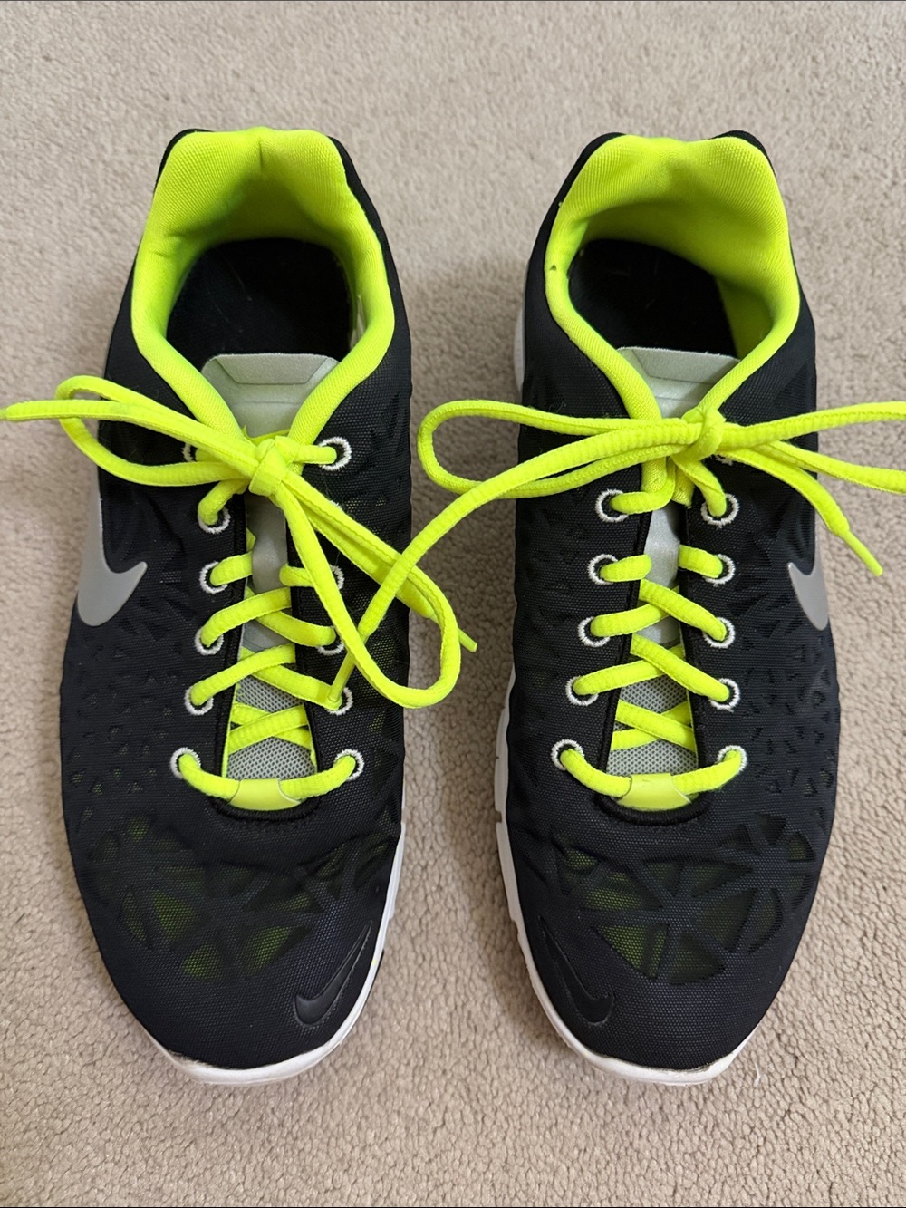 Nike Women's Black and Neon Yellow/Green Sneakers